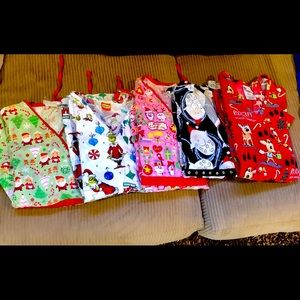 Xmas scrub tops